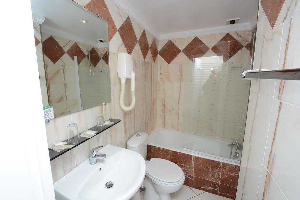 Familia Hotel Париж Экстерьер фото